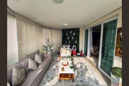 Apartamento à venda com 4 quartos, 228m² em Santana, São Paulo