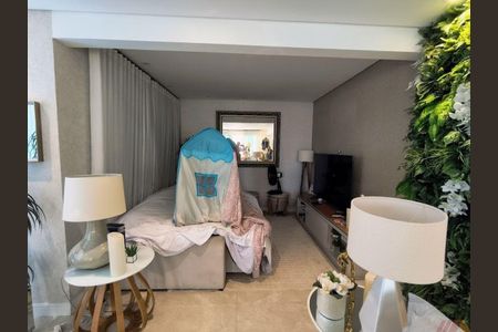 Apartamento à venda com 4 quartos, 228m² em Santana, São Paulo