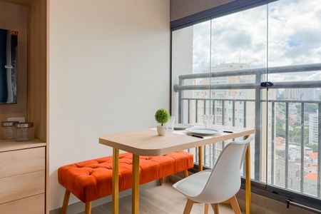 Studio para alugar com 25m², 1 quarto e sem vagaVaranda