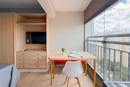 Studio para alugar com 25m², 1 quarto e sem vagaVaranda