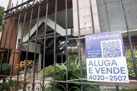 Apartamento para alugar com 120m², 3 quartos e 1 vagaPlaquinha