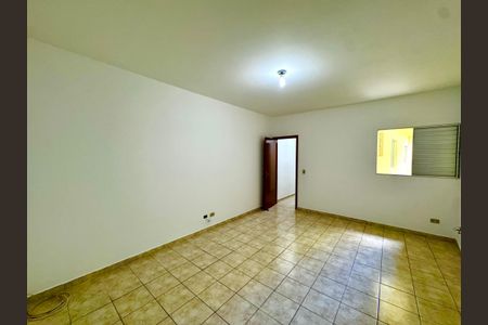 Quarto de casa para alugar com 1 quarto, 90m² em Vila Rio de Janeiro, Guarulhos