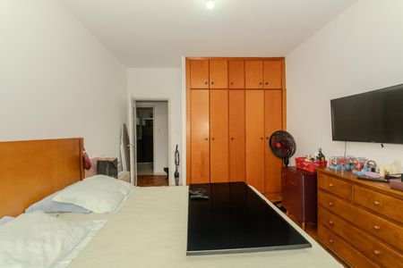Apartamento à venda com 147m², 4 quartos e 1 vagaQuarto 1