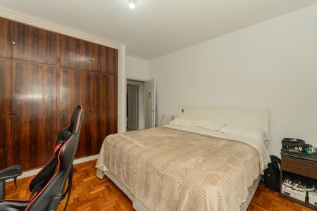 Apartamento à venda com 147m², 4 quartos e 1 vagaQuarto 2