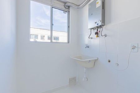 Lavanderia  de apartamento para alugar com 2 quartos, 51m² em Jardim Itu, Porto Alegre