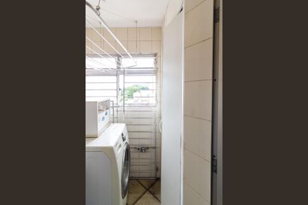 Apartamento à venda com 70m², 2 quartos e 1 vaga Apartamento à venda com 70m², 2 quartos e 1 vagaÁrea de Serviço