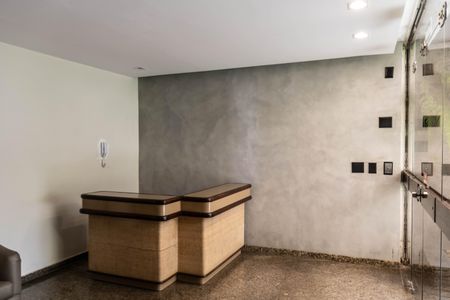 Apartamento à venda com 188m², 3 quartos e 2 vagasHall de entrada