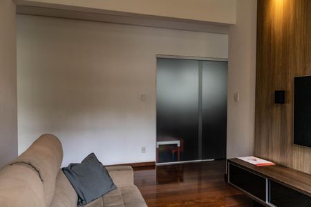 Apartamento à venda com 188m², 3 quartos e 2 vagasSala de TV