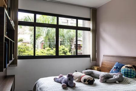 Apartamento à venda com 188m², 3 quartos e 2 vagasQuarto 2