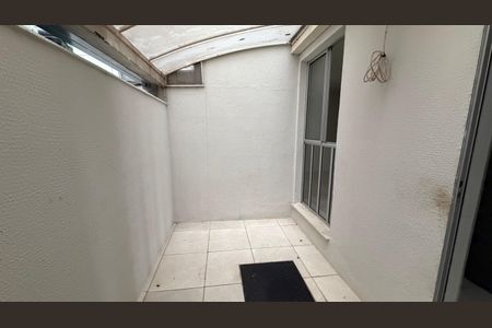 Apartamento para alugar com 2 quartos, 64m² em Estrela do Oriente, Belo Horizonte