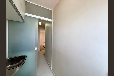 Apartamento à venda com 65m², 1 quarto e 1 vagaÁrea de Serviço