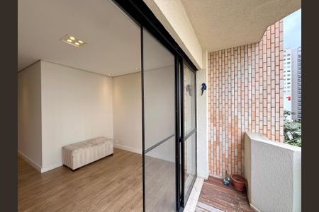 Apartamento à venda com 65m², 1 quarto e 1 vagaSacada 