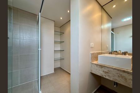 Apartamento à venda com 65m², 1 quarto e 1 vagaBanheiro Suíte 