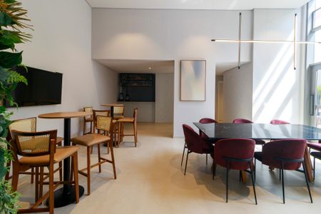 Apartamento para alugar com 67m², 2 quartos e 1 vaga Apartamento para alugar com 67m², 2 quartos e 1 vagaSalão de Festas