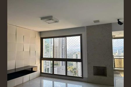 Apartamento para alugar com 220m², 4 quartos e sem vaga