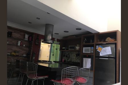 Casa à venda com 3 quartos, 234m² em Mooca, São Paulo