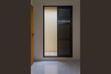 Casa à venda com 191m², 5 quartos e 2 vagas Casa à venda com 191m², 5 quartos e 2 vagasQuarto 3