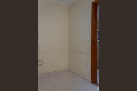 Casa à venda com 191m², 5 quartos e 2 vagas Casa à venda com 191m², 5 quartos e 2 vagasQuarto 3