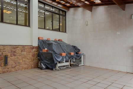 Casa à venda com 191m², 5 quartos e 2 vagas Casa à venda com 191m², 5 quartos e 2 vagasGaragem