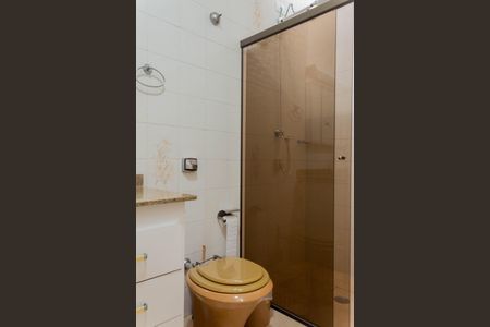 Casa à venda com 191m², 5 quartos e 2 vagas Casa à venda com 191m², 5 quartos e 2 vagasBanheiro