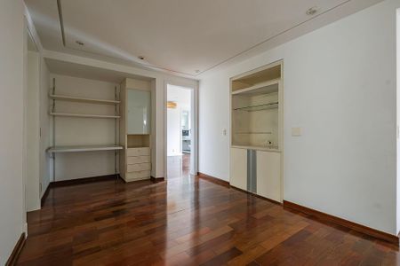 Apartamento à venda com 4 quartos, 220m² em Alto de Pinheiros, São Paulo