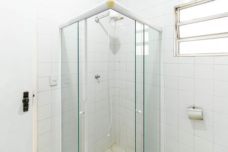 Banheiro de kitnet/studio à venda com 1 quarto, 43m² em Barra Funda, São Paulo