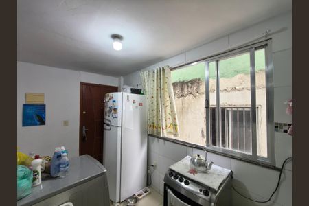 Cozinha e Área de Serviço de apartamento para alugar com 2 quartos, 49m² em Gardênia Azul, Rio de Janeiro