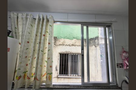 Apartamento para alugar com 49m², 2 quartos e sem vagaJanela - Cozinha