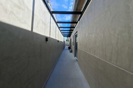 Casa para alugar com 150m², 2 quartos e 2 vagasCorredor