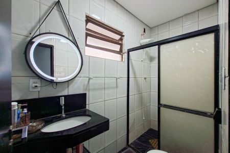 Casa para alugar com 150m², 2 quartos e 2 vagasBanheiro 