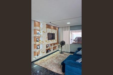 Casa para alugar com 150m², 2 quartos e 2 vagasSala