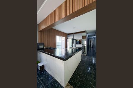 Casa para alugar com 150m², 2 quartos e 2 vagasCozinha 