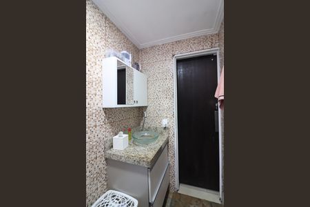 Apartamento à venda com 56m², 2 quartos e 1 vagaBanheiro Social