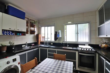 Apartamento à venda com 56m², 2 quartos e 1 vagaCozinha e Área de Serviço