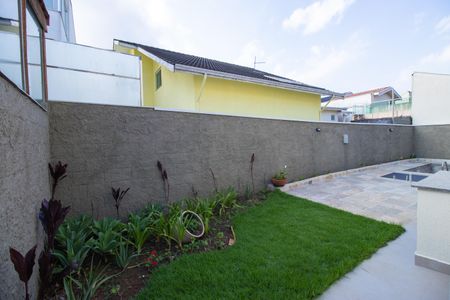 Casa de condomínio para alugar com 377m², 3 quartos e 5 vagasArea da Piscina