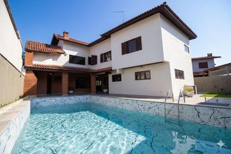 Casa de condomínio para alugar com 377m², 3 quartos e 5 vagasÁrea externa ( imagem ilustrativa de como pode ficar a piscina com água e revestimento)