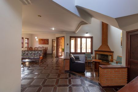 Sala de casa de condomínio para alugar com 3 quartos, 377m² em Jardim Sao Paulo Ii, Cotia