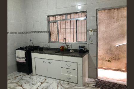 Cozinha de casa para alugar com 1 quarto, 100m² em Jardim Ponte Alta I, Guarulhos