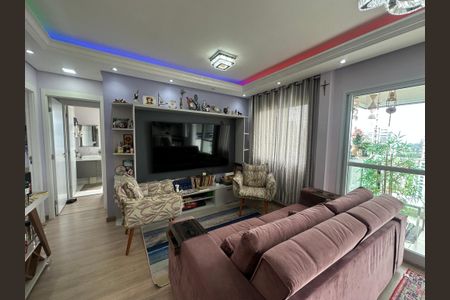 Apartamento à venda com 69m², 2 quartos e 2 vagasSala