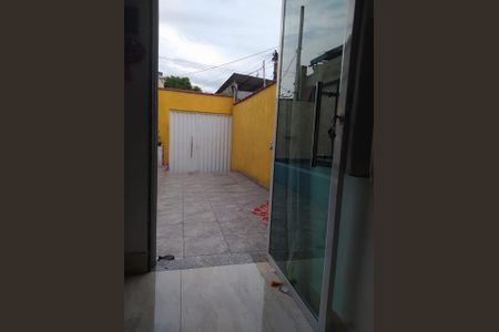 Casa à venda com 115m², 3 quartos e 1 vagaÁrea externa