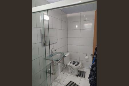 Casa à venda com 115m², 3 quartos e 1 vagaBanheiro