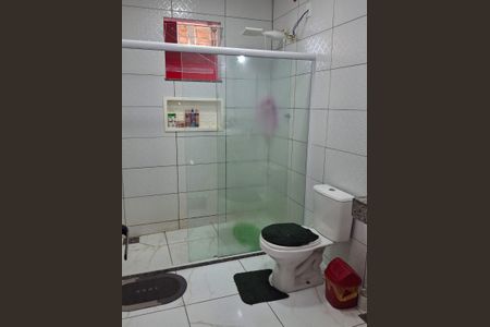 Casa à venda com 115m², 3 quartos e 1 vagaBanheiro