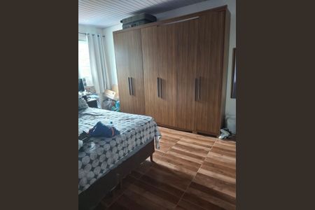 Quarto de casa à venda com 3 quartos, 115m² em Cordovil, Rio de Janeiro