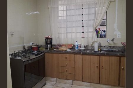 Casa à venda com 224m², 8 quartos e 2 vagas