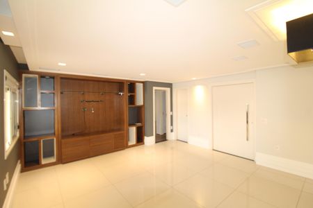 Apartamento para alugar com 186m², 3 quartos e 3 vagasSala