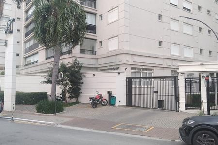 Apartamento para alugar com 186m², 3 quartos e 3 vagasFachada