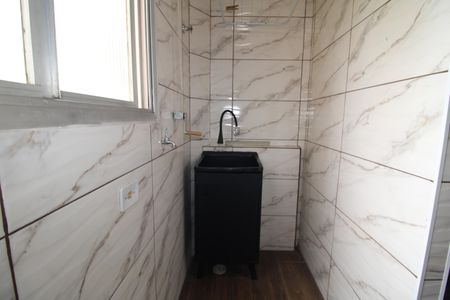 Apartamento para alugar com 60m², 2 quartos e 1 vagaÁrea de Serviço