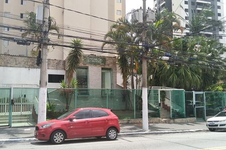 Apartamento para alugar com 60m², 2 quartos e 1 vaga Apartamento para alugar com 60m², 2 quartos e 1 vagaFachada