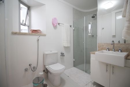 Apartamento à venda com 82m², 2 quartos e 1 vagaBanheiro