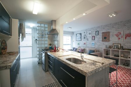 Apartamento à venda com 82m², 2 quartos e 1 vagaCozinha